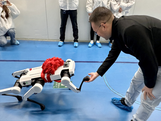 Lenovo's legged robot has successfully rolled off the production line at LCFC Technology